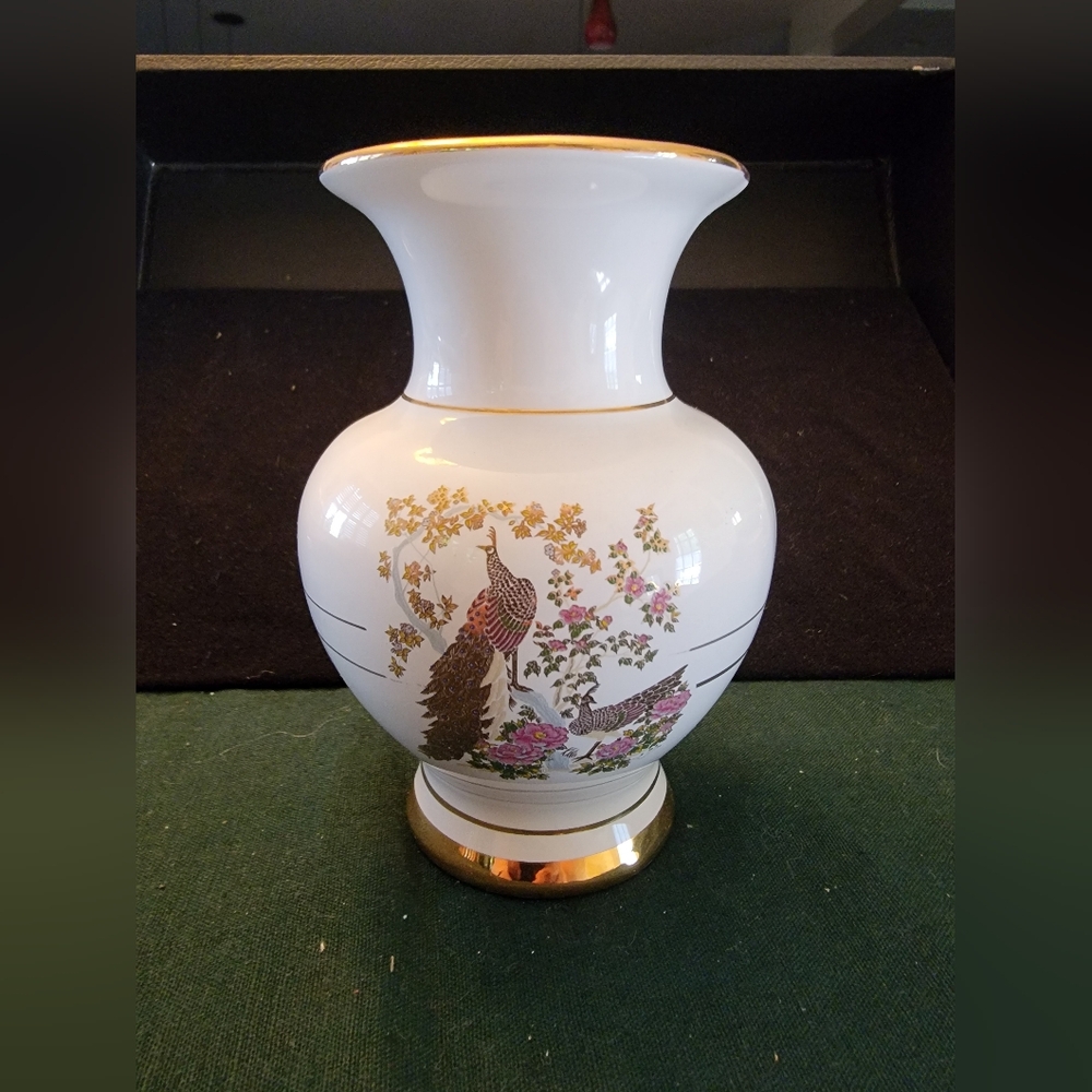 VGUC VTG Greek Vase